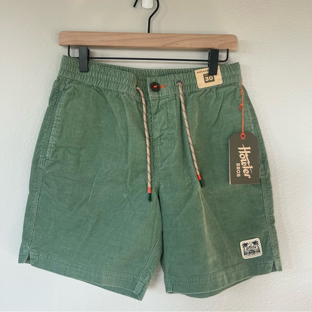 Howler Bros Pressure Drop Cord Shorts Men’s 30 Lichen Green NWT